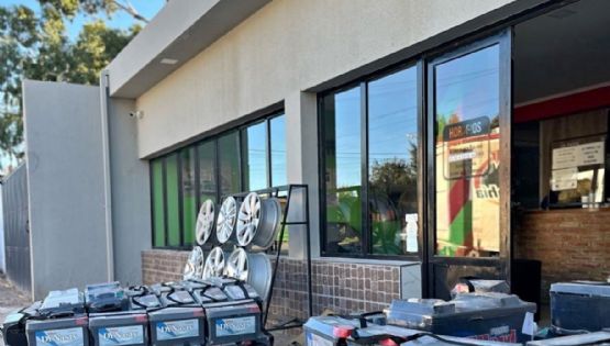 Pagaron de más por un repuesto pero los buscaron por las redes para devolverle el dinero