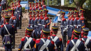 Políticos infantiles que juegan a hacerse los importantes