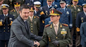Presti: “Las Fuerzas Armadas deben estar a la altura del nuevo rol protagónico del país”