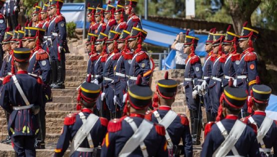 Políticos infantiles que juegan a hacerse los importantes