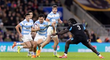 Los Pumas cerraron el año con una derrota ante Inglaterra