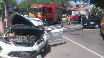 Dos personas resultaron heridas tras un violento choque en Guaymallén 