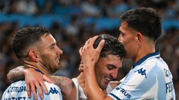 Racing tuvo su revancha ante el peor River de los últimos años