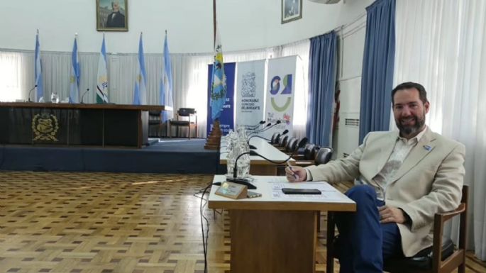 Quién es Martín Antolín, el concejal que manejaba ebrio un BMW