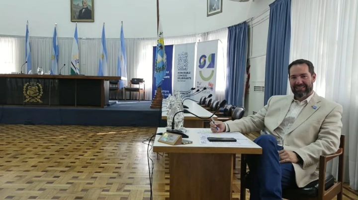 Quién es Martín Antolín, el concejal que manejaba ebrio un BMW