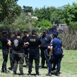 Encontraron restos de una mujer en un canal de Córdoba 