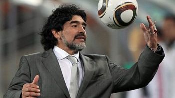 Caruso Lombardi: “Si Maradona viviera cuestionaría el presente del fútbol argentino”