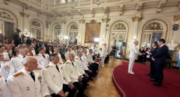 Carlos Presti no renunciará pero pedirá el pase a disponibilidad