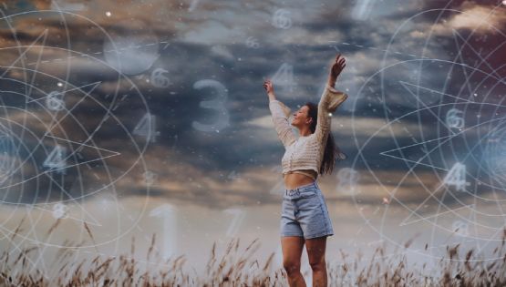 Numerología del martes 25/11: energía de cambio y transformación