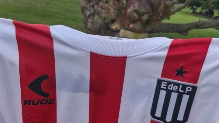 Milei sentó postura con Estudiantes, hostigado por una AFA que falseó un PDF