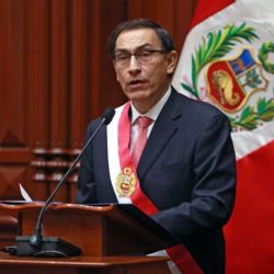 Condenan al ex presidente de Perú Martín Vizcarra a 14 años de prisión por recibir sobornos