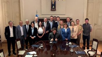 Nuevo Gabinete: Milei encabezó una reunión con Presti y Monteoliva