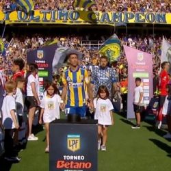 La AFA sancionó a Estudiantes y a Verón por el pasillo de espaldas a Rosario Central