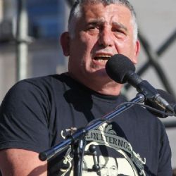 Para este diputado el Gobierno intenta “fragmentar sindicatos” para avanzar con la reforma laboral