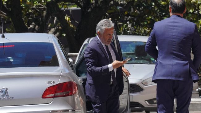 Confirman que en Mendoza opera un "troll center" a favor de Cornejo