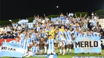 Un intendente se toma licencia para ir al Mundial