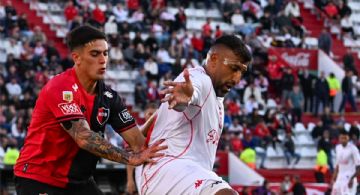 Newell´s le ganó a Huracán de visitante y se queda en primera