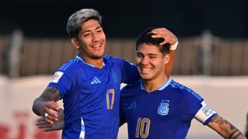 La Selección argentina demolió a Fiji y cerró la fase de grupos invicta