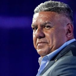 Tapia gana más de $ 800 millones y aparece como empleado de una empresa vinculada a Pescarmona