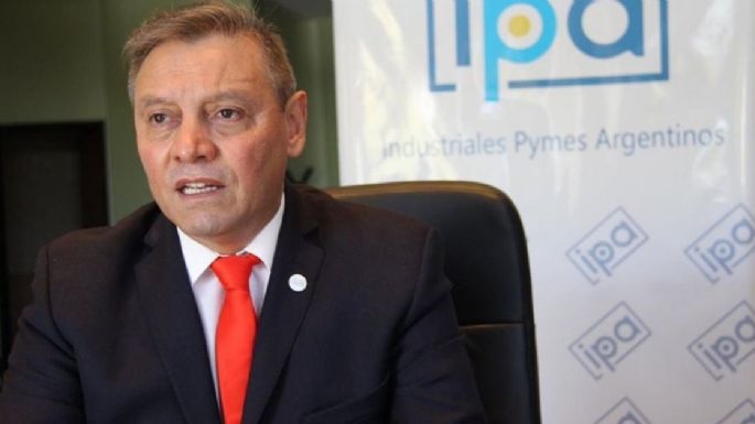 Guiños y críticas al Gobierno desde las cámaras empresariales