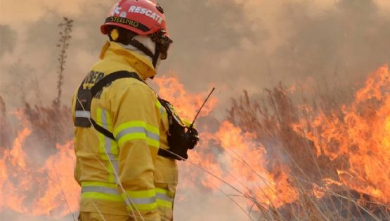 Rige una alerta por peligro de incendios en casi toda la Argentina