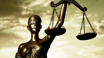 La mayoría de la gente cree que no es independiente ni eficiente la justicia