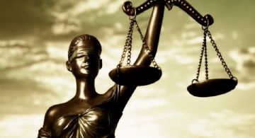 La mayoría de la gente cree que no es independiente ni eficiente la justicia