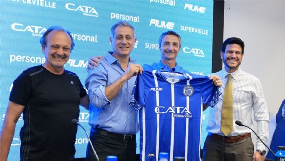 José Mansur y el nuevo Tomba: "La idea es no desarmar la estructura"