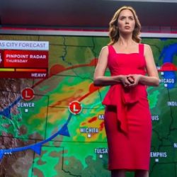 Steven Spielberg regresa a las invasiones alienígenas con un tráiler impactante