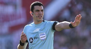 Trofeo de Campeones: se confirmó la terna arbitral para Platense-Estudiantes