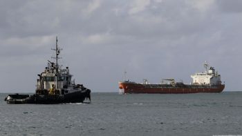 Buques petroleros "fantasmas" cambian de rumbo y evitan al país caribeño