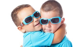 Por qué hoy se celebra el Día del Gemelo en Argentina y que tiene que ver con la numerología 