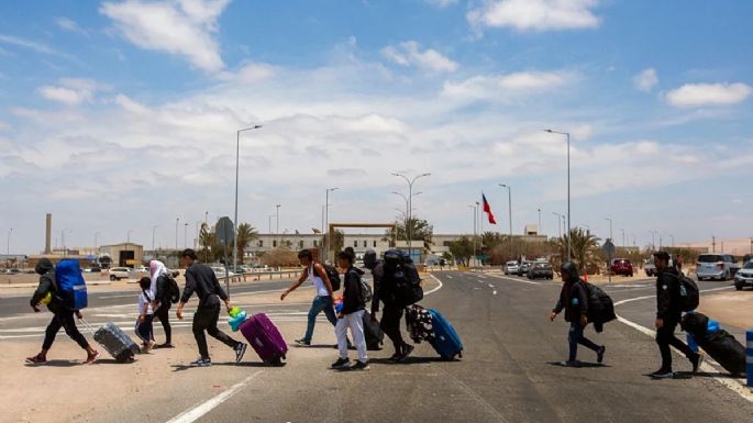 Patrullaje conjunto entre Chile y Perú para evitar crisis migratoria