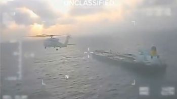 Estados Unidos refuerza bloqueo petrolero e intercepta tercer buque cerca de Venezuela