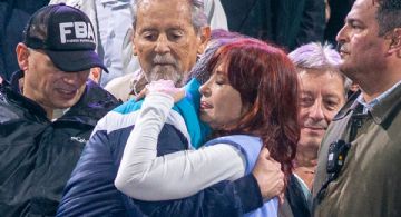 Cristina Kirchner recibe el nuevo año internada y crece la inquietud por su estado de salud