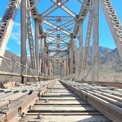 Ponen condiciones al uso del puente ferroviario para acceder a la costa norte