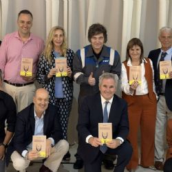 Milei agasajó a su Gabinete con un asado en Olivos