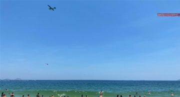 Brasil: cayó una avioneta en Copacabana y murió el piloto