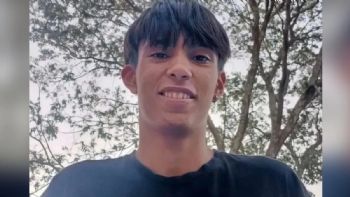 La adolescente acusada de asesinar a puñaladas a su novio seguirá detenida 