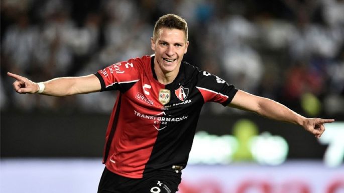 Julio Furch: del Santos de Pelé y Neymar al club de su pueblo en La Pampa