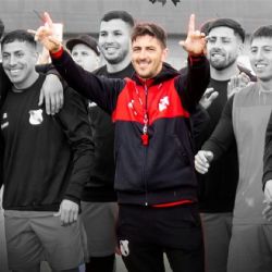 Conmoción en el ascenso metropolitano: murió Santiago Fredes, DT de Luján