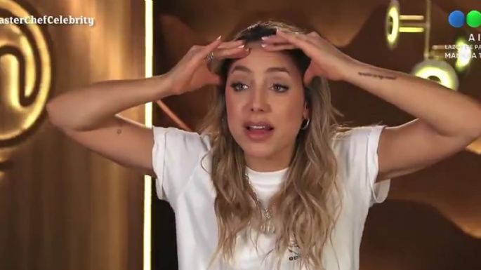 Sofi Martínez no pudo responder una pregunta sobre Maradona y sus compañeros la mataron