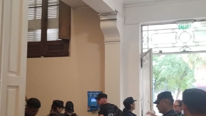 Por San Jorge y posibles manifestaciones, la Legislatura incrementó la custodia policial