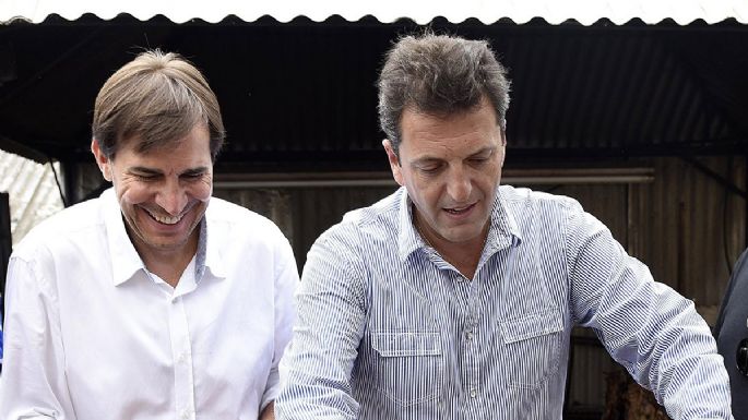 Hallaron un contrato que vincula a la AFA con Javier Faroni