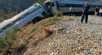 Qué se investiga sobre una nueva tragedia en México con el descarrilamiento de un tren