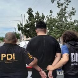 Detuvieron al acusado de estafar a egresados 