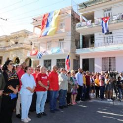 Se metió Cuba en la disputa Estados Unidos-Venezuela y tildó de “farsa” la guerra antidroga