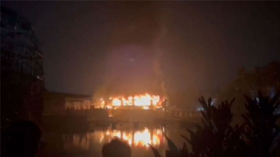 Murieron al menos 25 personas en incendio de club nocturno en India