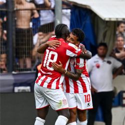 Papá Estudiantes ganó el clásico ante Gimnasia y jugará la final con Racing