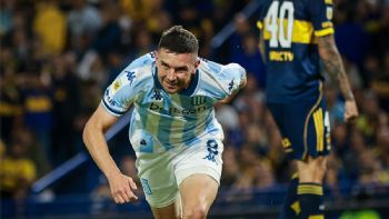 Maravilla Martínez: “Me gustaría ser el máximo goleador de Racing en este siglo”